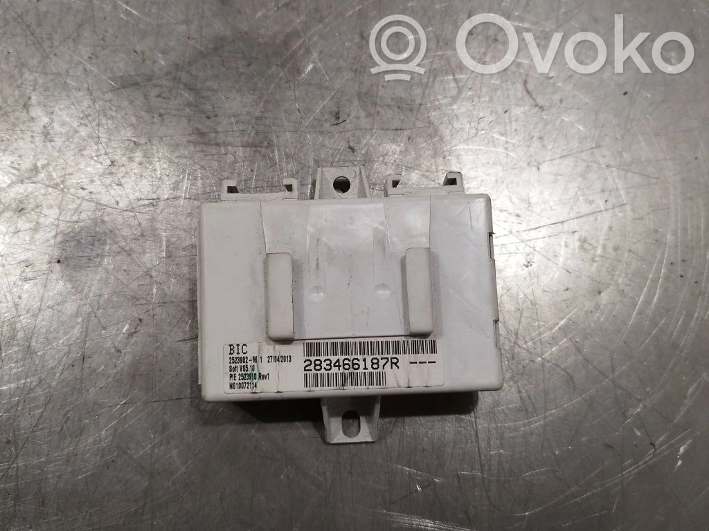 Renault Espace IV GPS navigation control unit/module 
