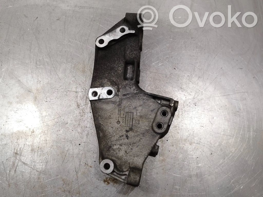 Renault Espace IV Engine mounting bracket 