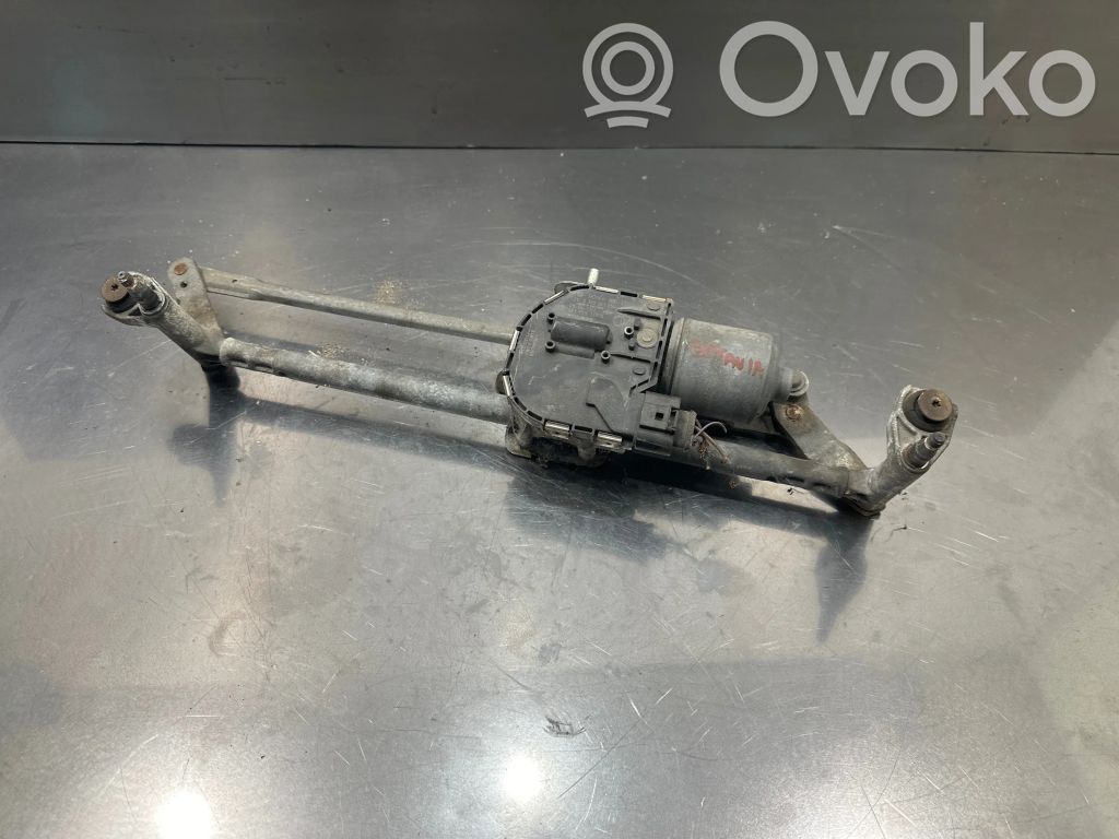 Skoda Octavia Mk2 (1Z) Mechanizm i silniczek wycieraczek szyby przedniej / czołowej 