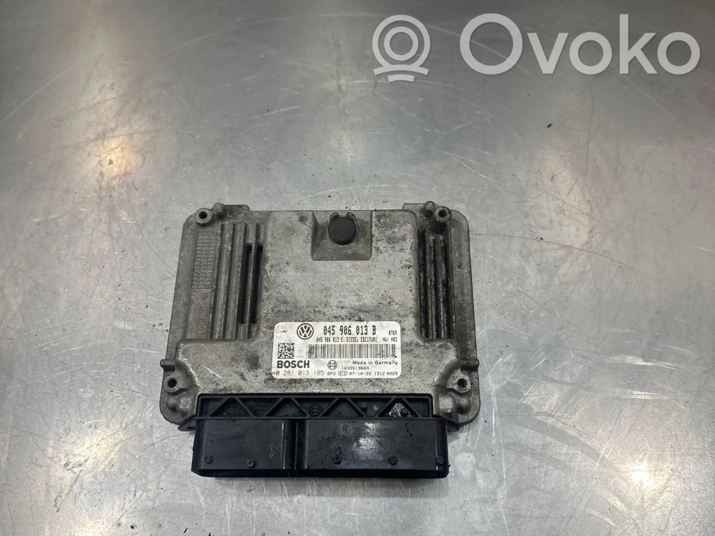 Skoda Fabia Mk2 (5J) Engine control unit/module 