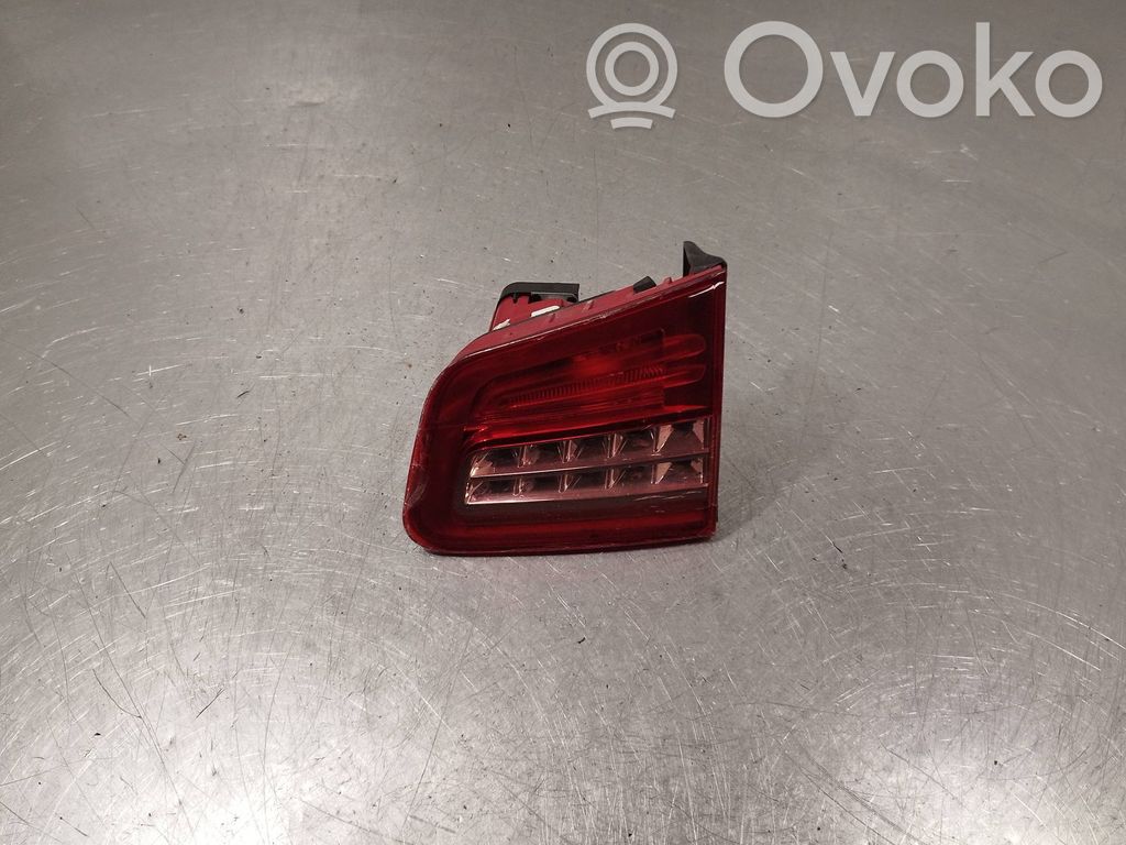 Citroen C5 Aizmugurējais lukturis pārsegā 