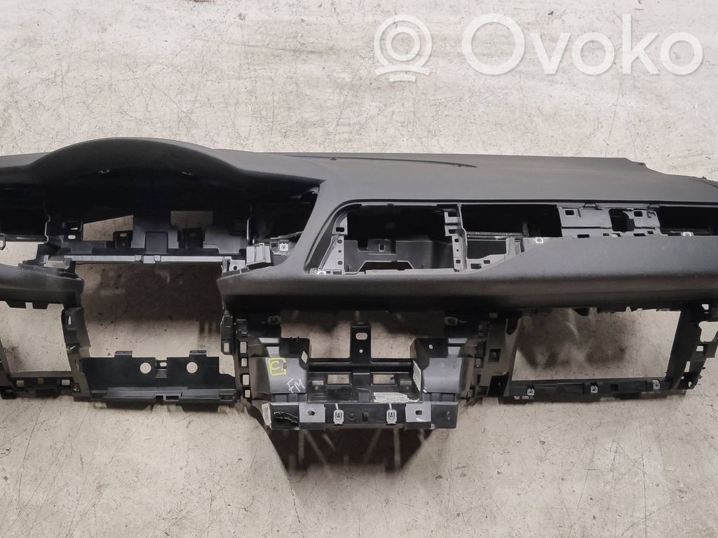 Citroen C5 Panelė 