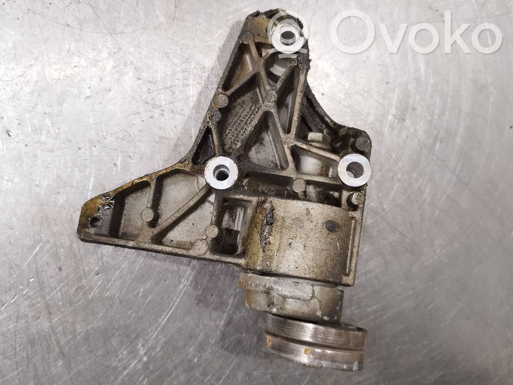 Skoda Roomster (5J) A/C compressor mount bracket 