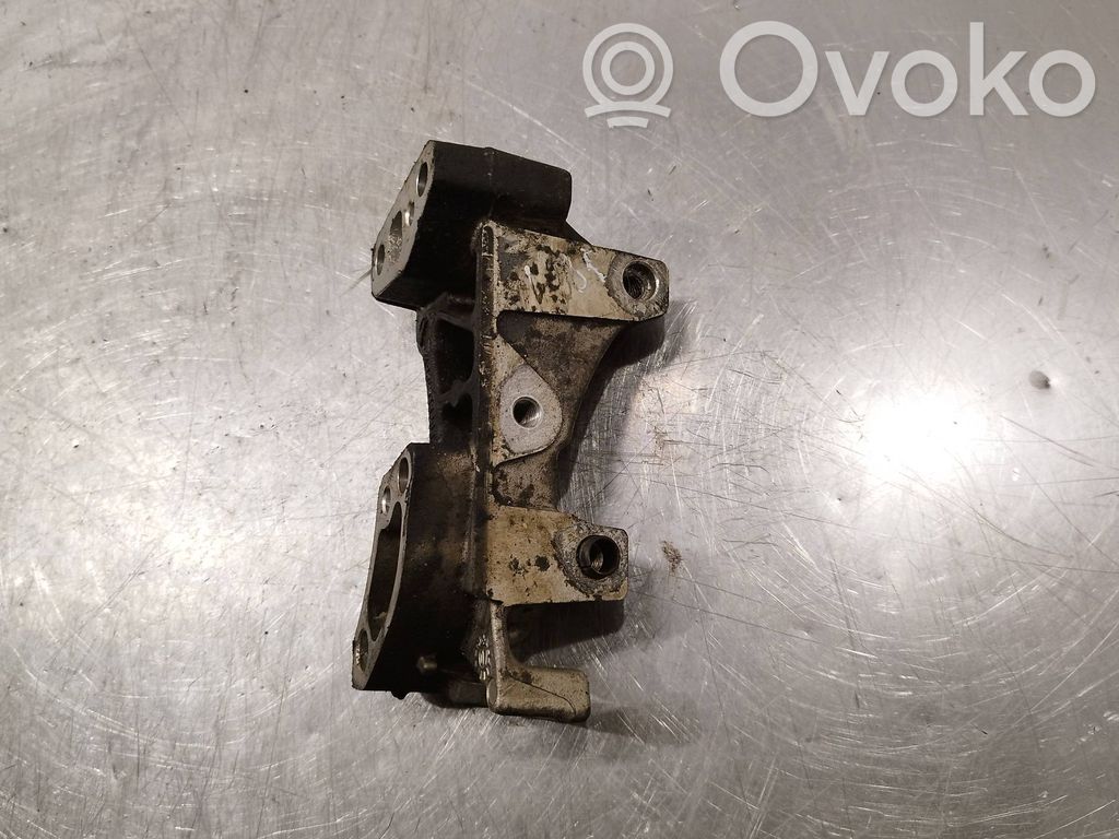 Citroen C4 Grand Picasso Engine mounting bracket 