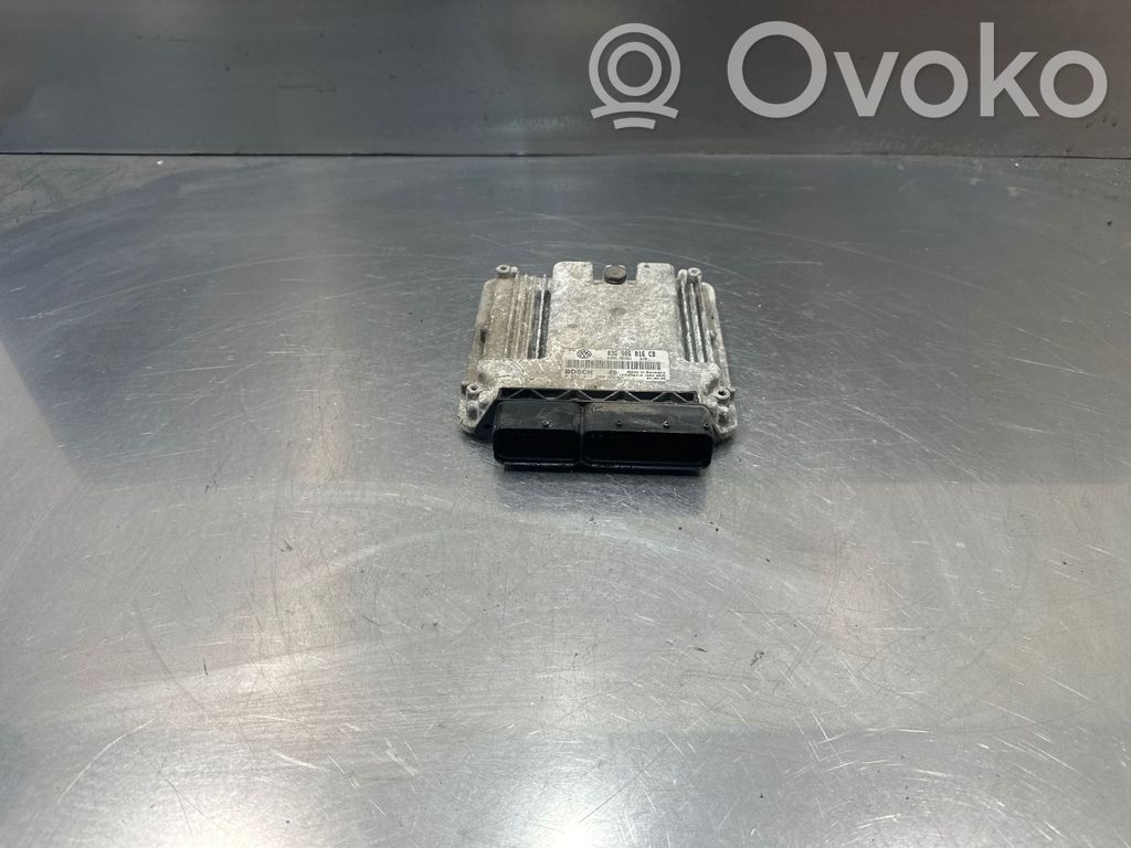 Volkswagen Touran I Engine control unit/module 