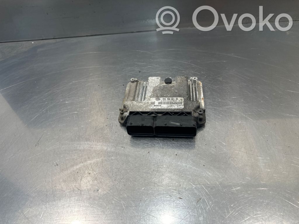 Skoda Octavia Mk2 (1Z) Engine control unit/module 
