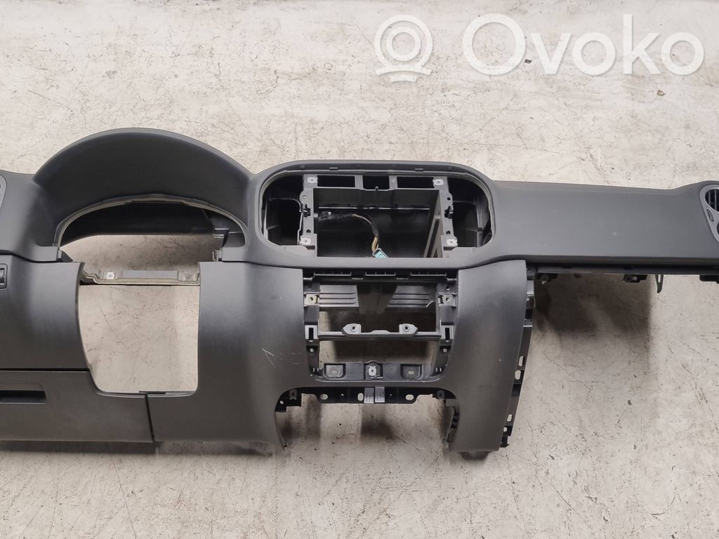 Volkswagen Tiguan Deska rozdzielcza 