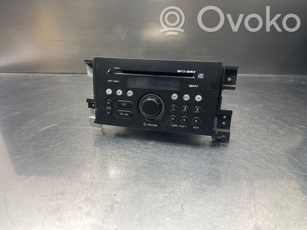 Panel / Radioodtwarzacz CD/DVD/GPS   3910165JD,EA012562,CQMX0671AK,3910195JD0