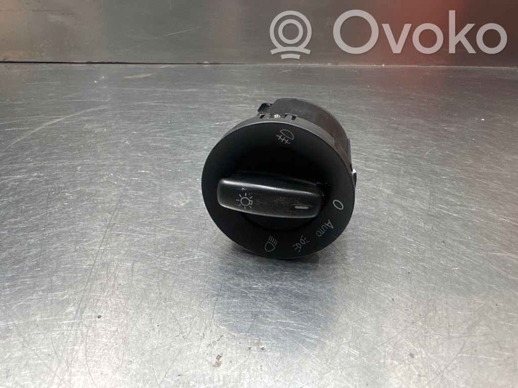 Volkswagen PASSAT B6 Interruptor de luz 