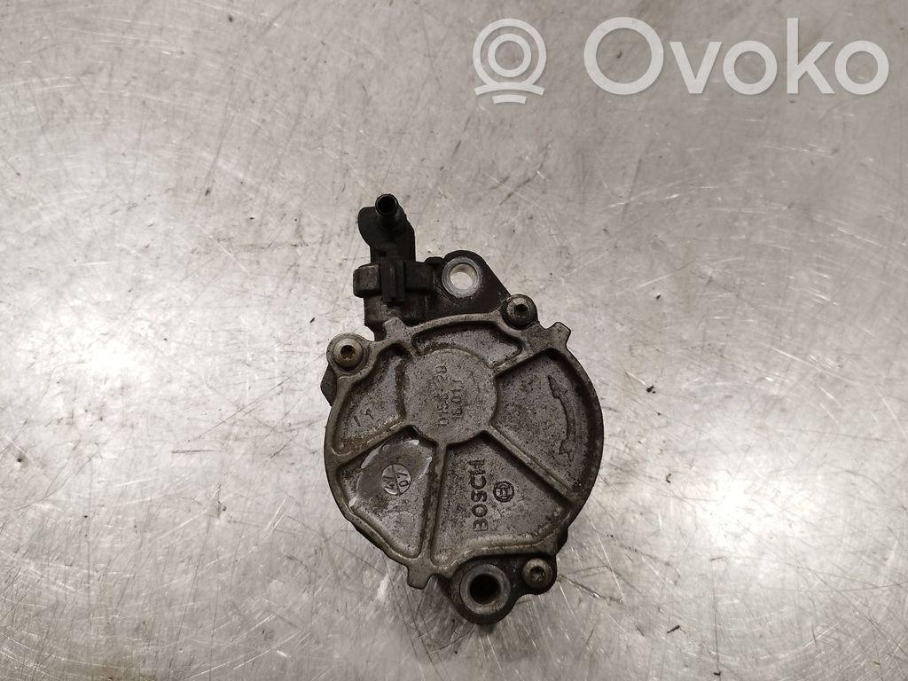 Volvo V50 Vacuum pump 