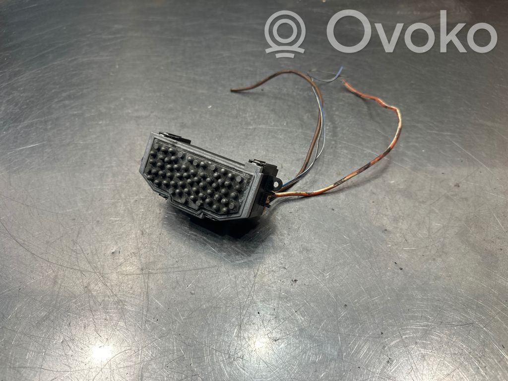 Audi A5 8T 8F Rezystor / Opornik dmuchawy nawiewu 