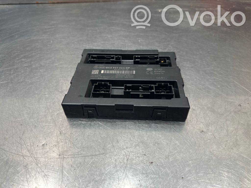 Audi A5 8T 8F Comfort/convenience module 