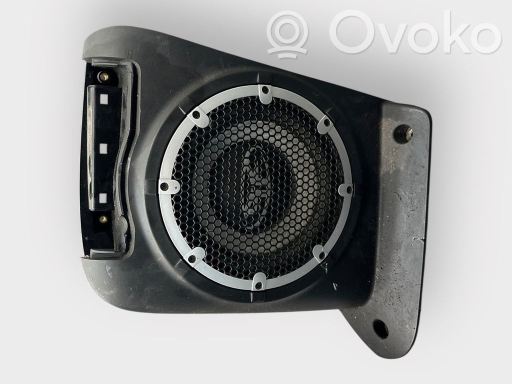 Mitsubishi Outlander Altavoz subwoofer 