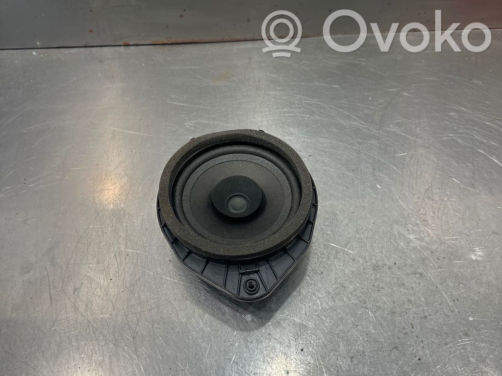 Opel Insignia A Altavoz de la puerta trasera 