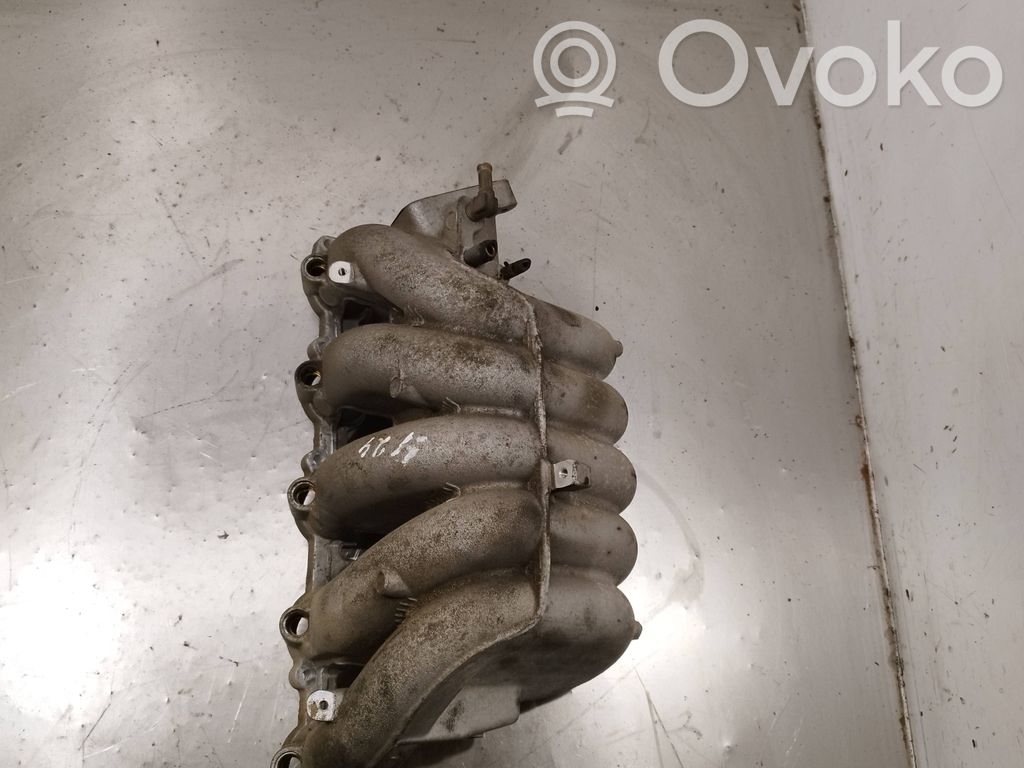Volvo V70 Kolektorius įsiurbimo 