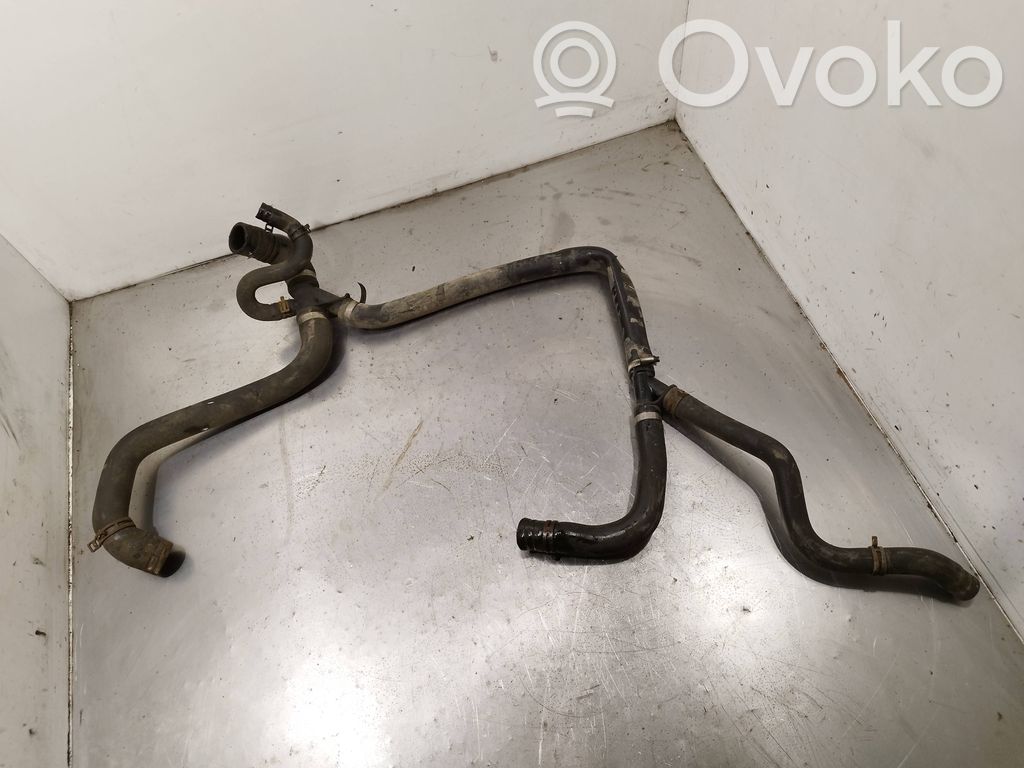 Ford Transit Caurulīte (-es) / šļūtene (-es) 