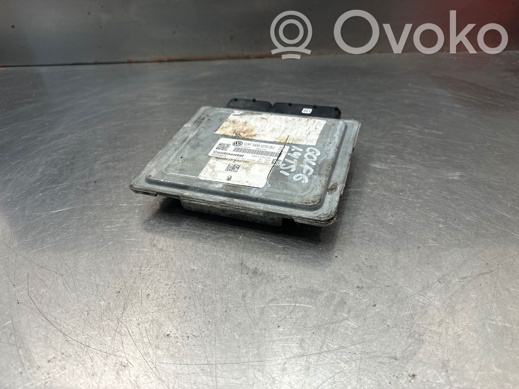 Volkswagen Golf VI Engine control unit/module ECU 