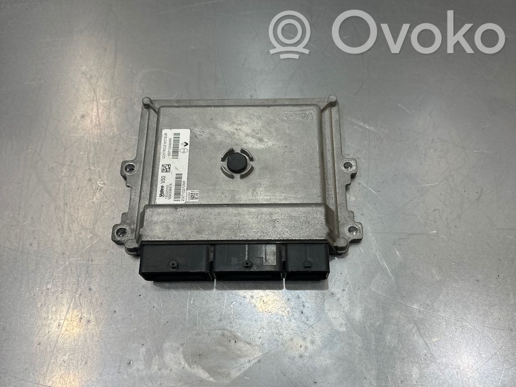 Renault Clio IV Engine control unit/module 