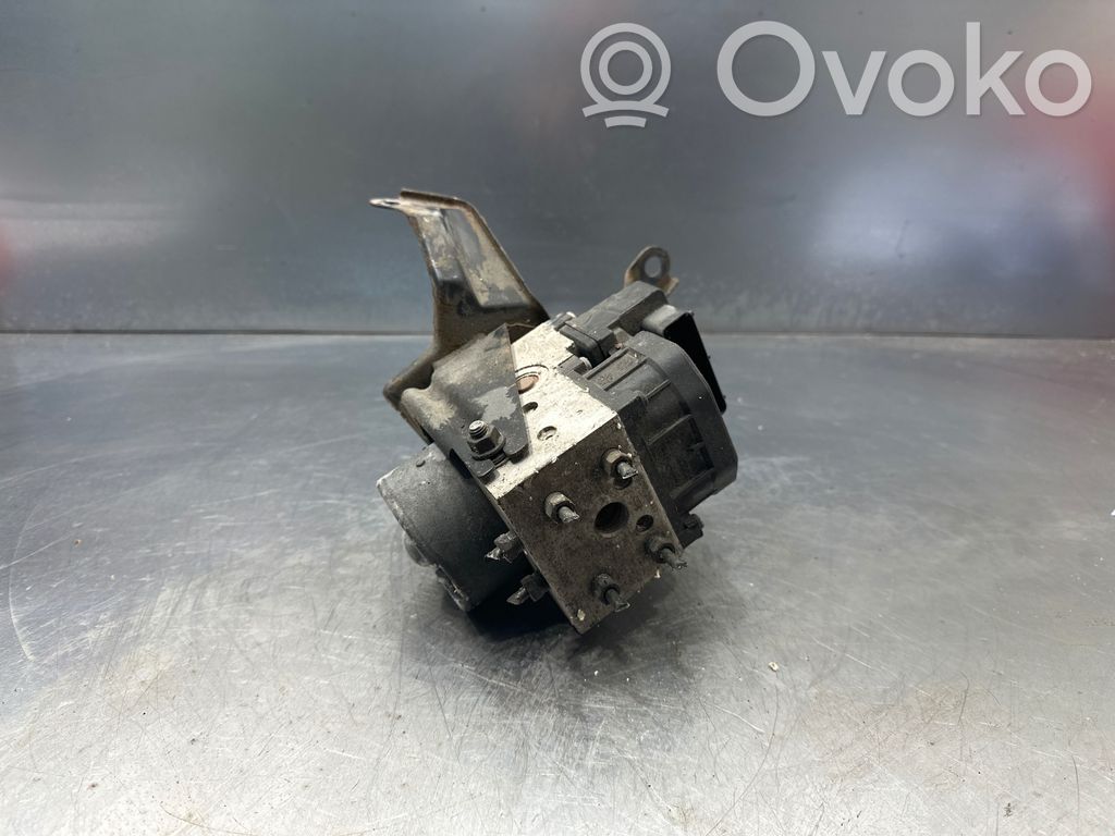 Toyota Corolla E120 E130 ABS Blokas 