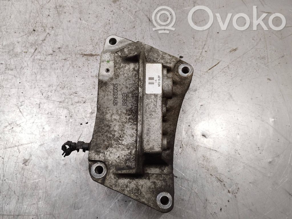 Fiat Punto (199) Engine mounting bracket 