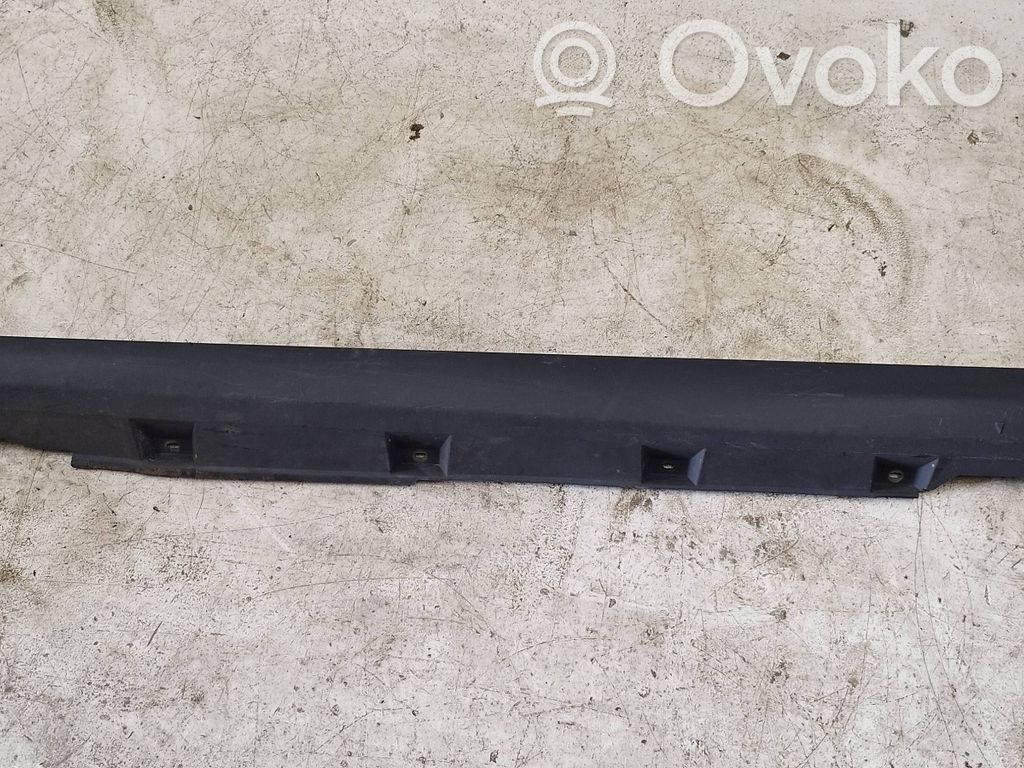 Sill   BM51A10155A,11371