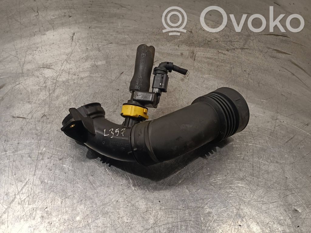 Citroen Berlingo Air intake hose/pipe 