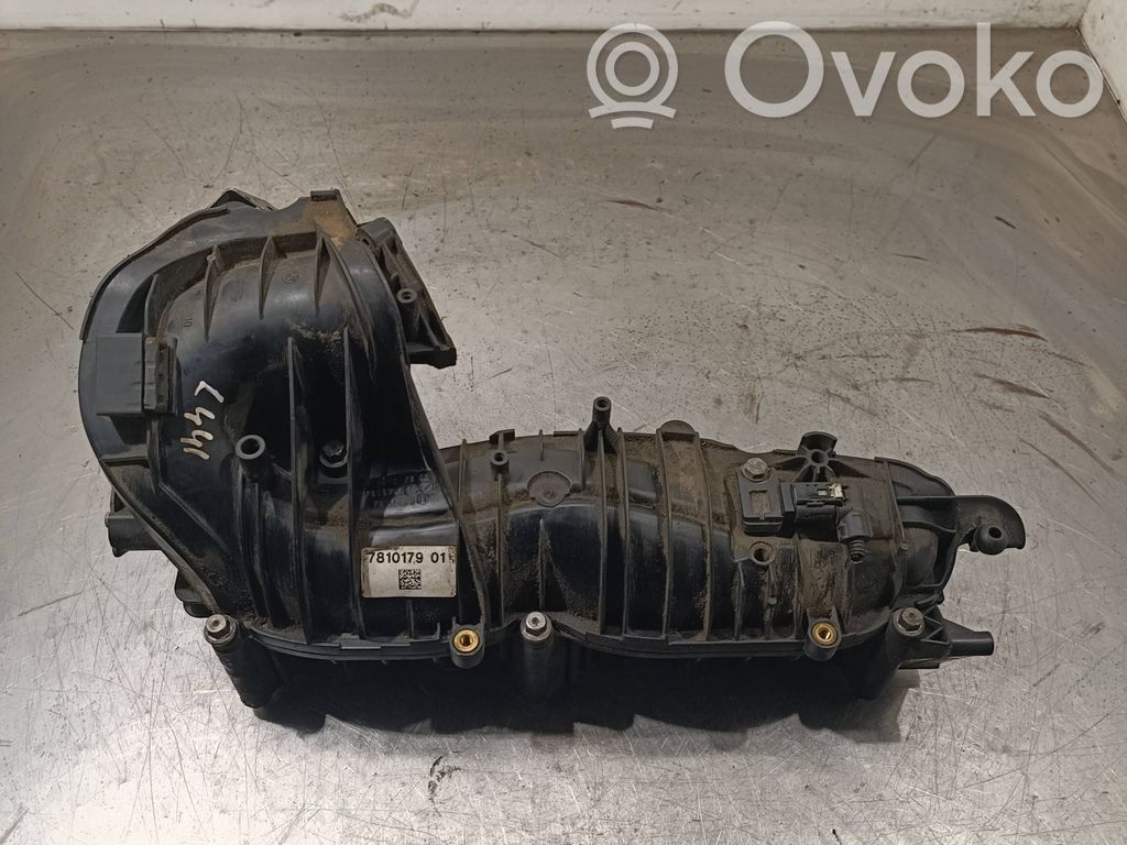 BMW 1 E81 E87 Intake manifold 
