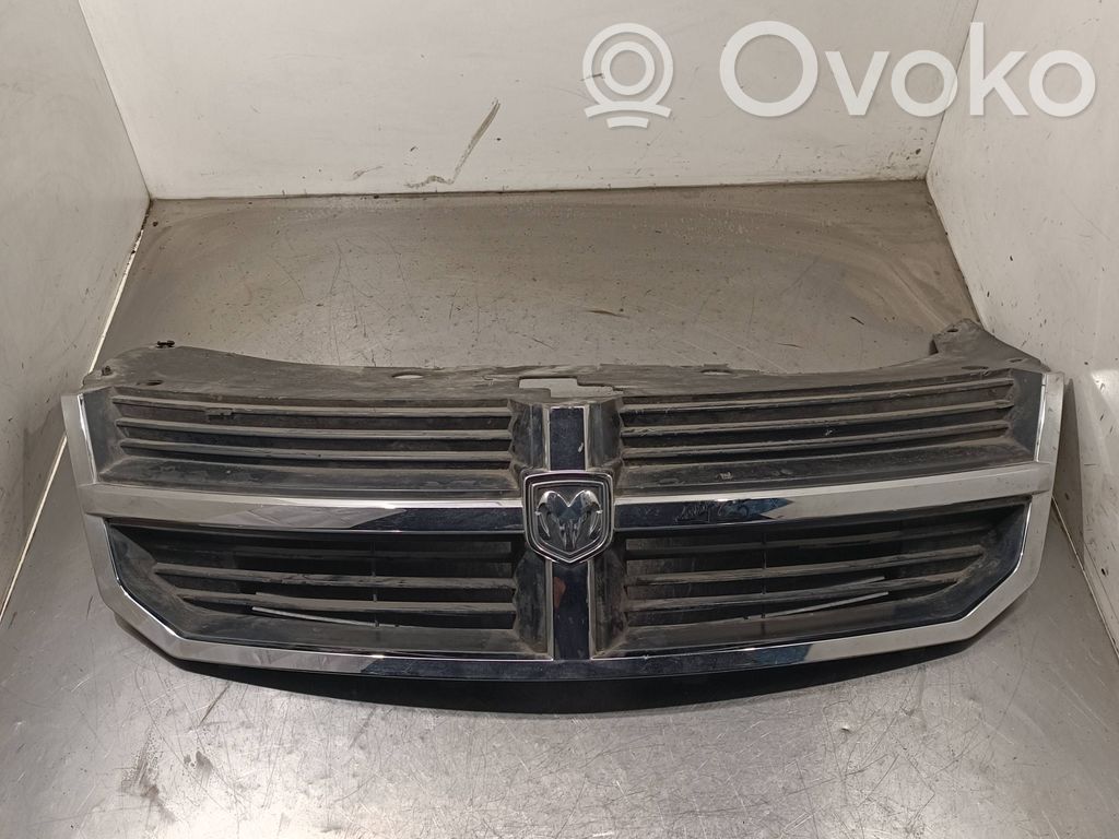 Dodge Avenger Front bumper upper radiator grill 