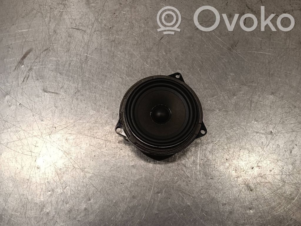 BMW 1 E81 E87 Subwoofer-bassokaiutin 