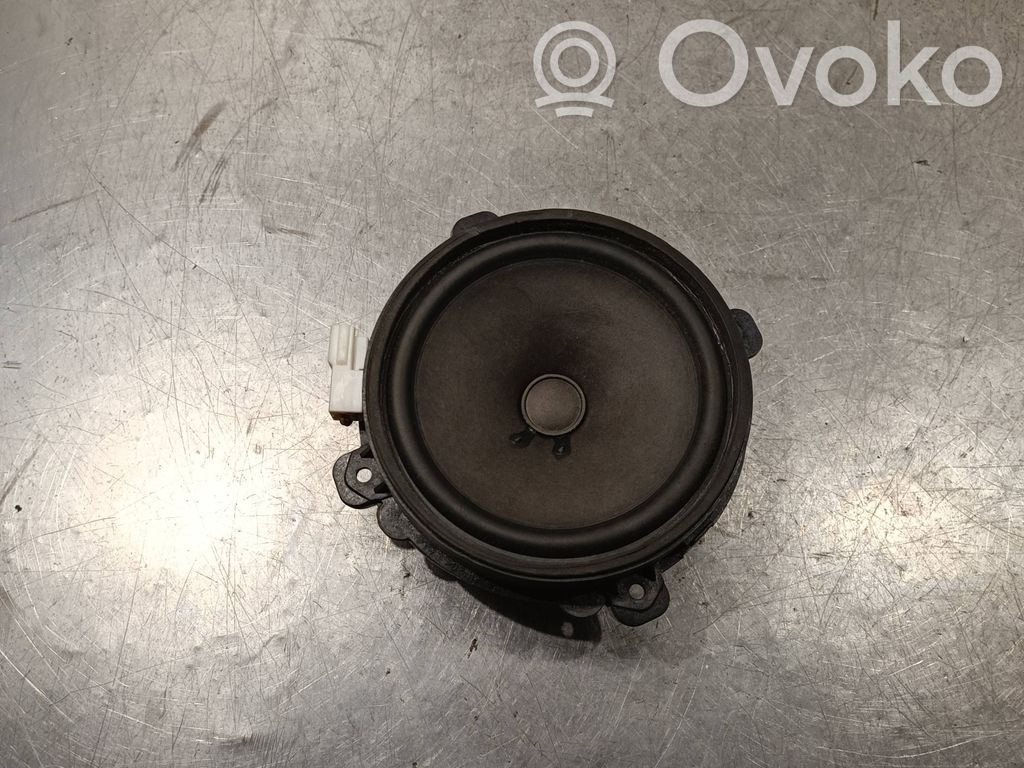 Opel Antara Rear door speaker 