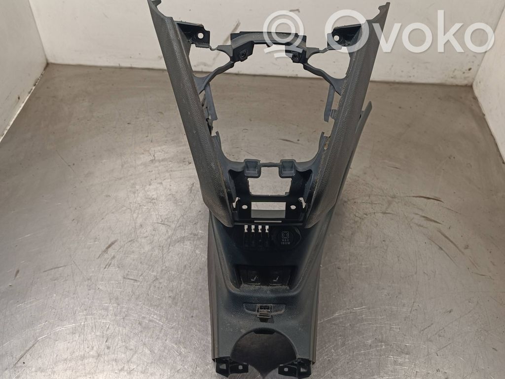 Ford Ka Centrālā konsole 