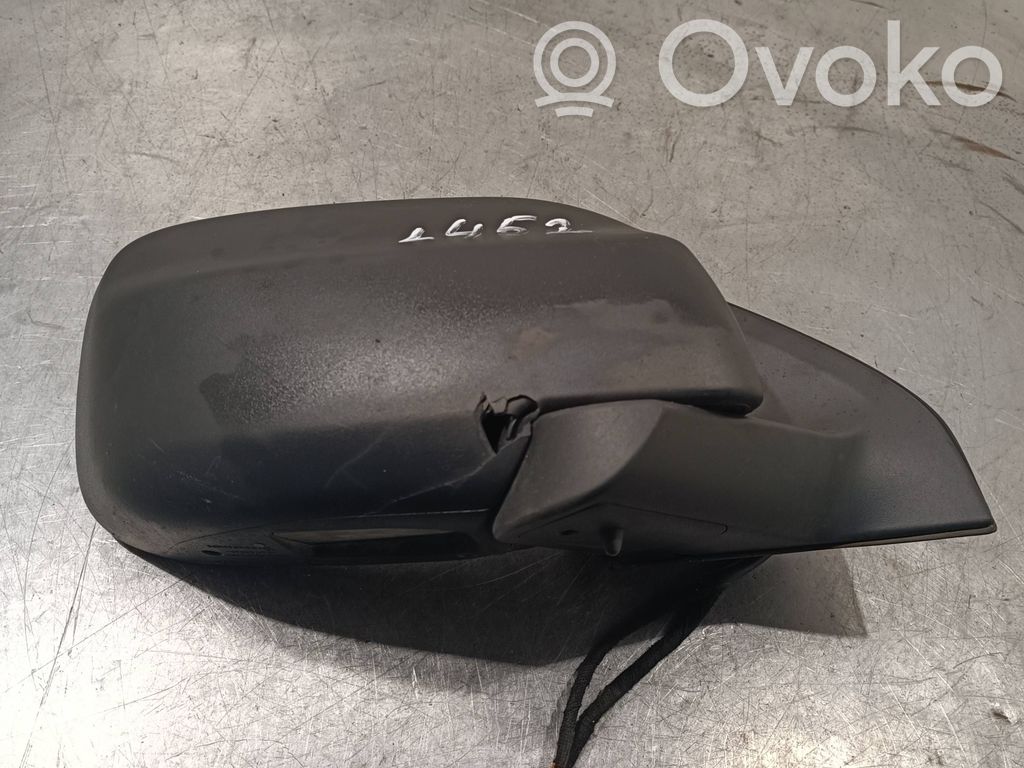 Volvo XC90 Front door electric wing mirror 