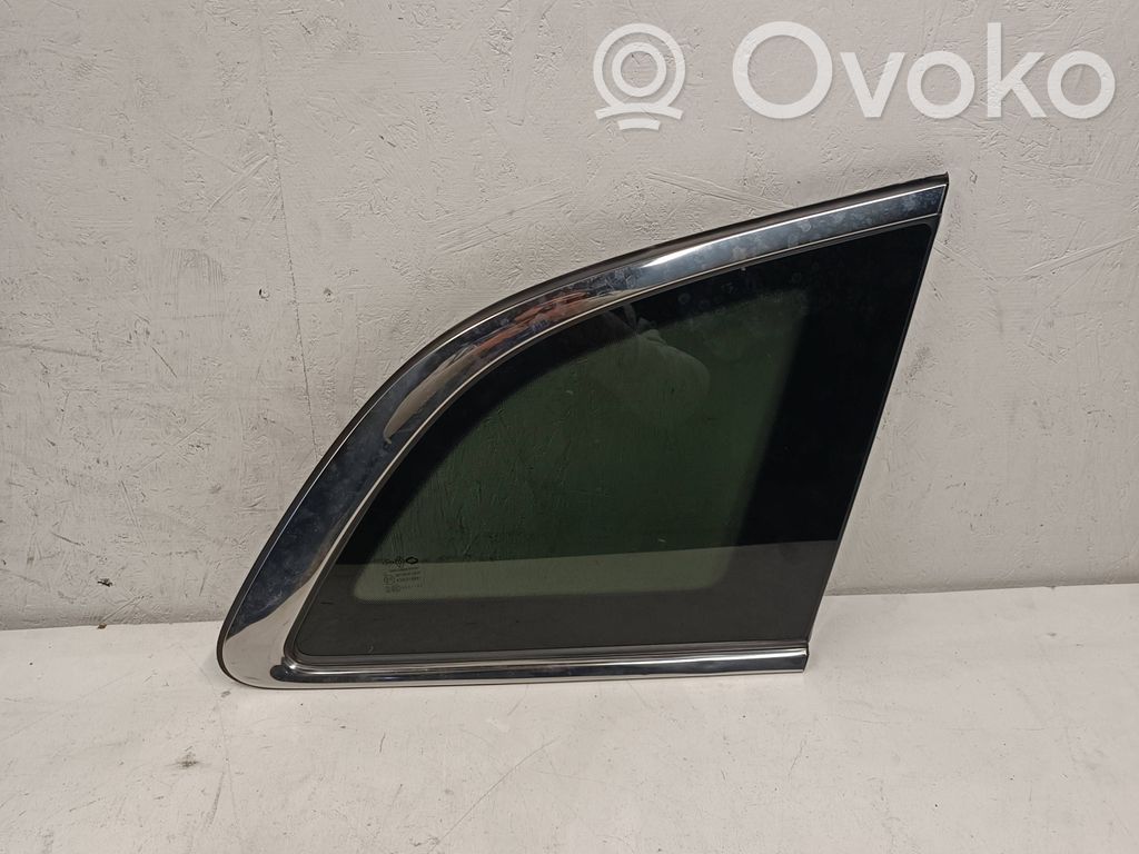 Renault Koleos II Rear side window 