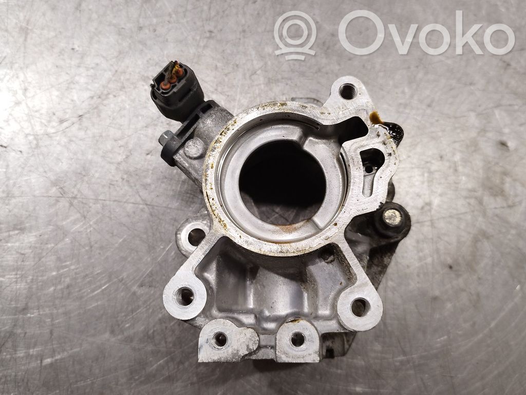 Mazda 3 III Muu moottoritilan osa 