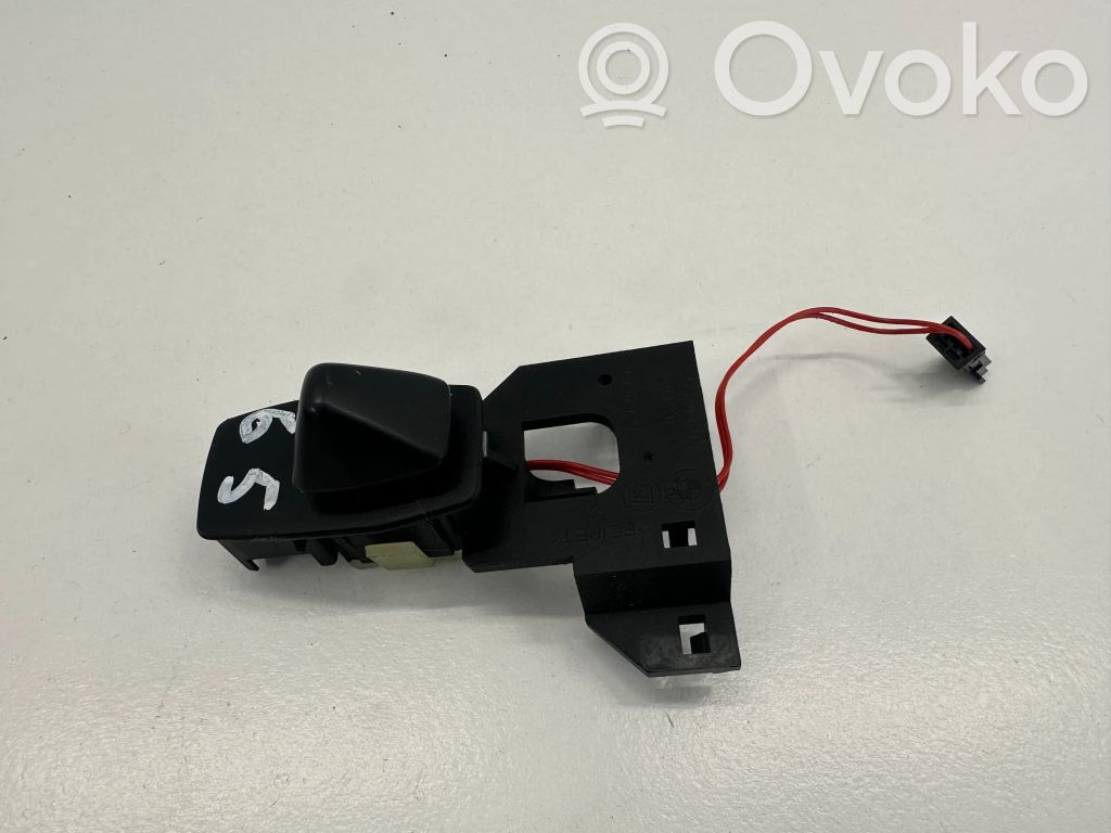 BMW 5 E60 E61 Steering wheel adjustment switch 