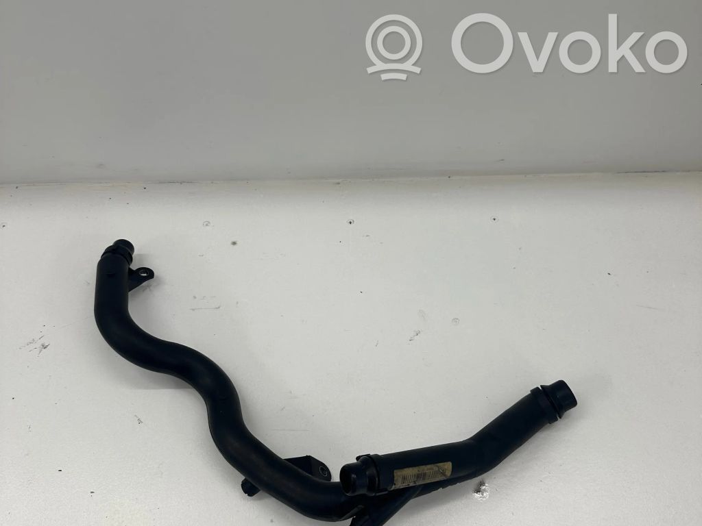 BMW 3 E90 E91 Engine coolant pipe/hose 