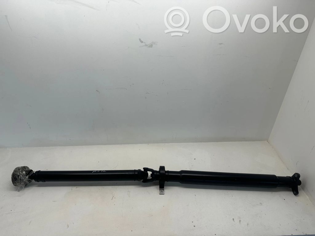 BMW 5 E60 E61 Kardanas komplekte 