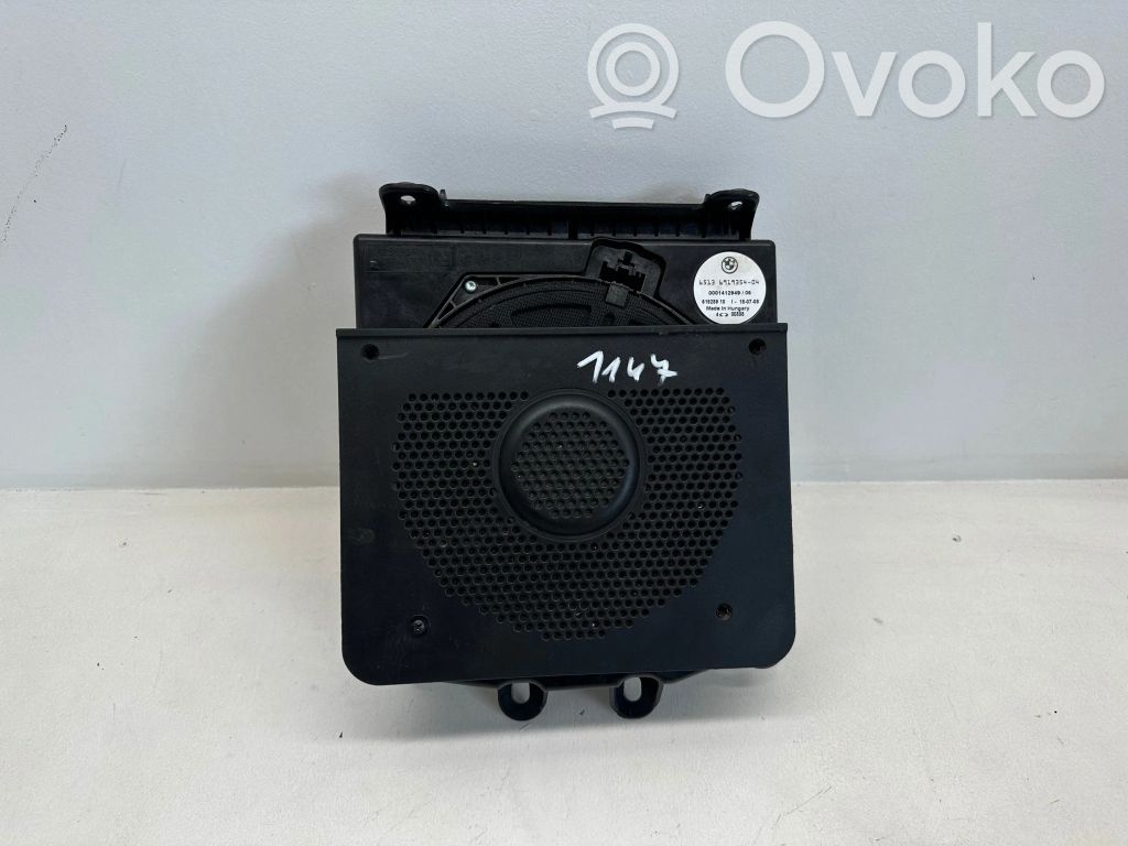BMW 5 E60 E61 Subwoofer speaker 