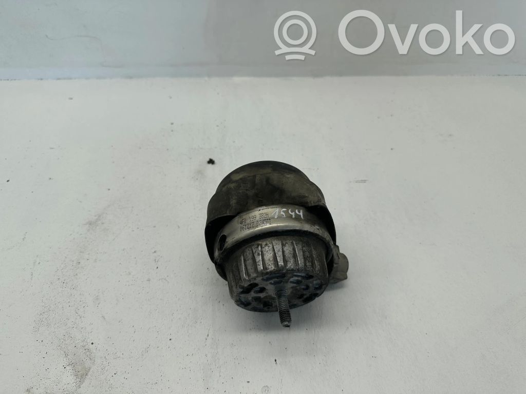 Audi A6 S6 C6 4F Engine mount bracket 