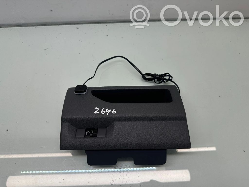 Toyota Proace Dashboard storage box/compartment 