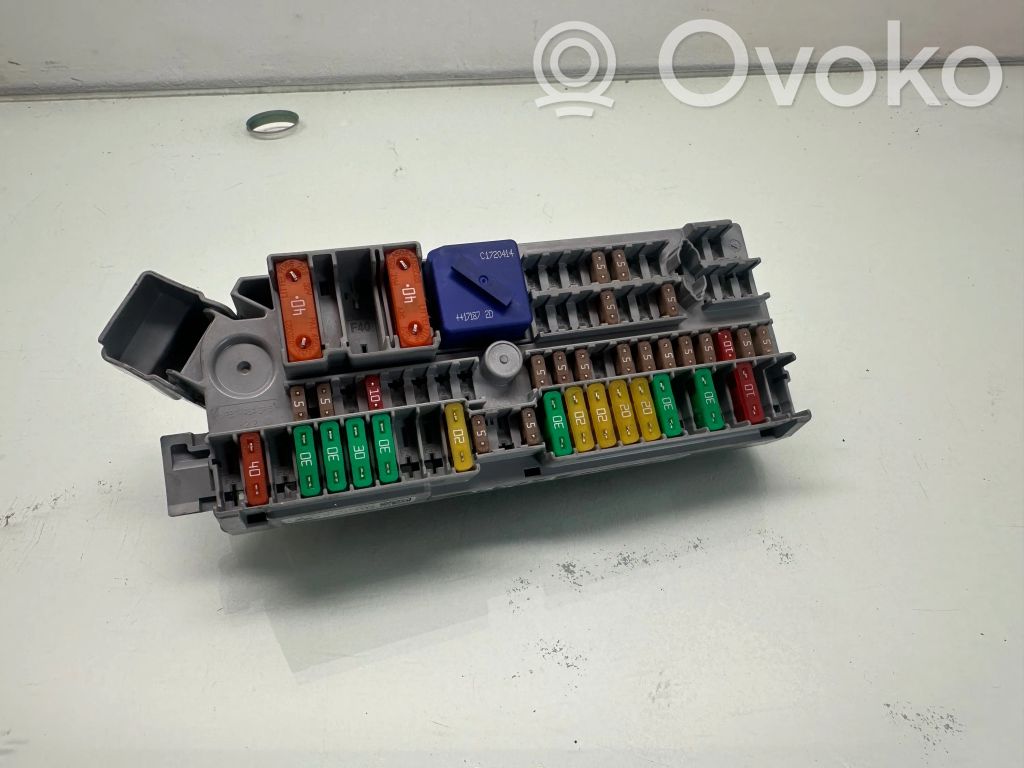 BMW 5 G30 G31 G38 Fuse box set 