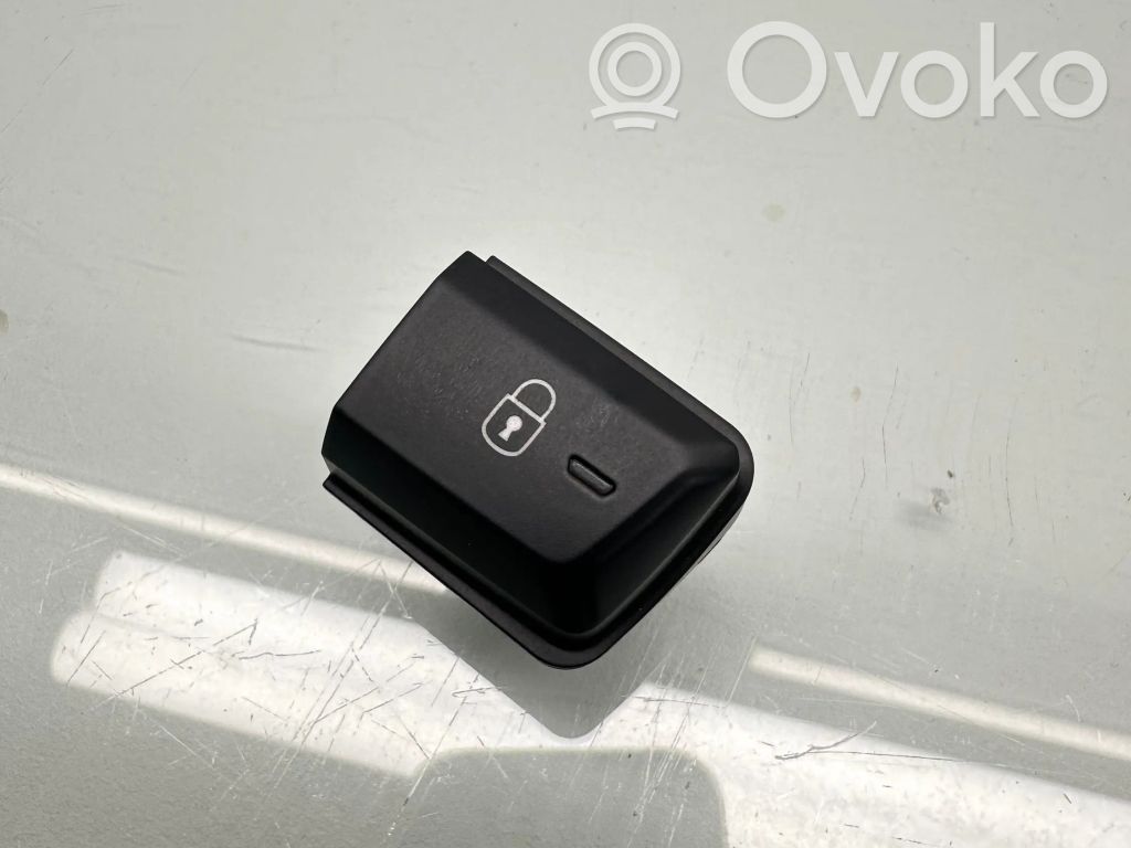 Peugeot 208 I Central locking switch button 
