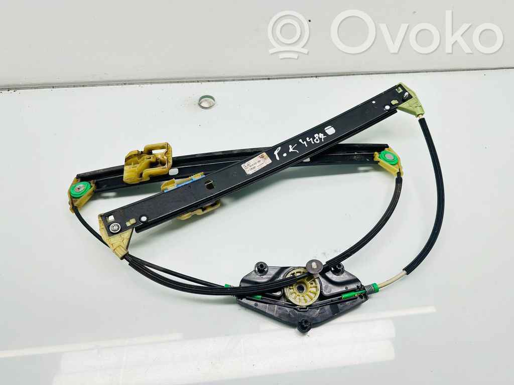 Audi A4 S4 B8 8K Mechanizm podnoszenia szyby przedniej bez silnika 