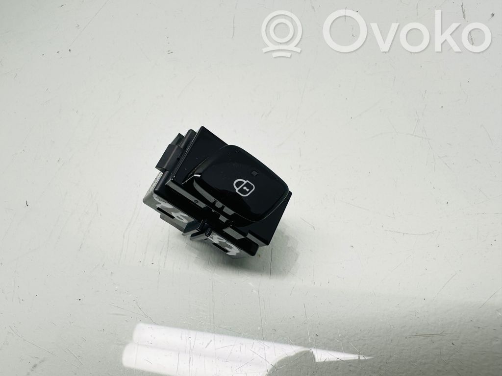 Volvo V90 Cross Country Central locking switch button 