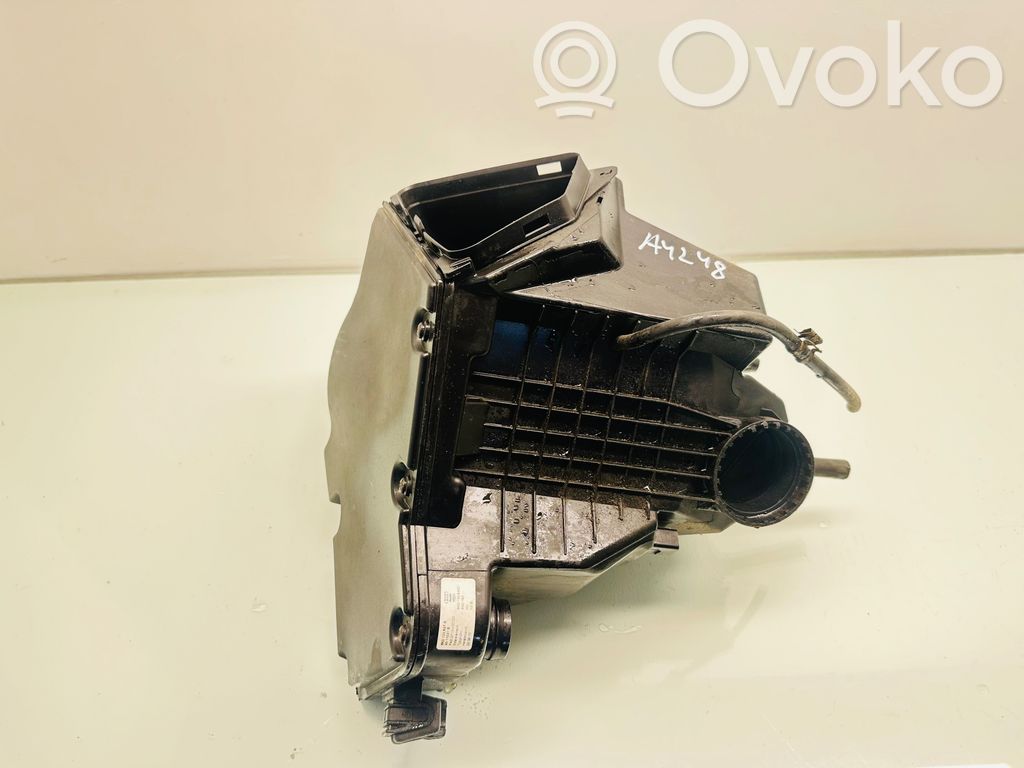 Audi Q5 SQ5 8R Air filter box 