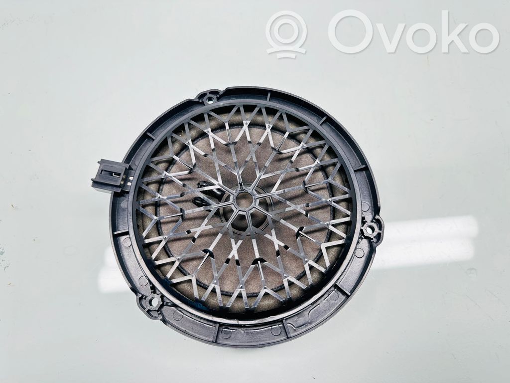 Toyota Proace Front door speaker 