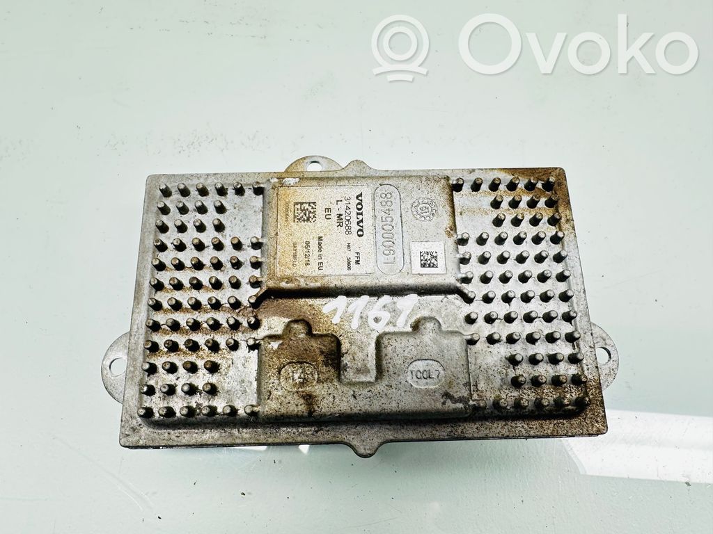Volvo S90, V90 Luktura bloks / (ksenona bloks) 