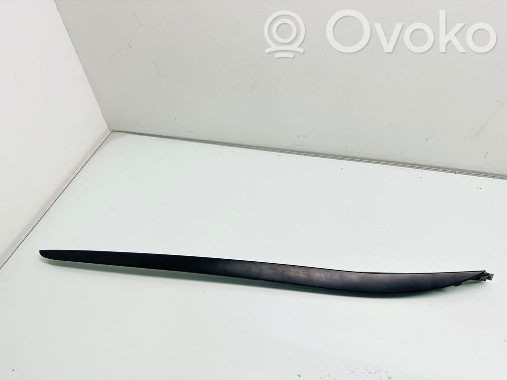 KIA Optima Windshield trim 