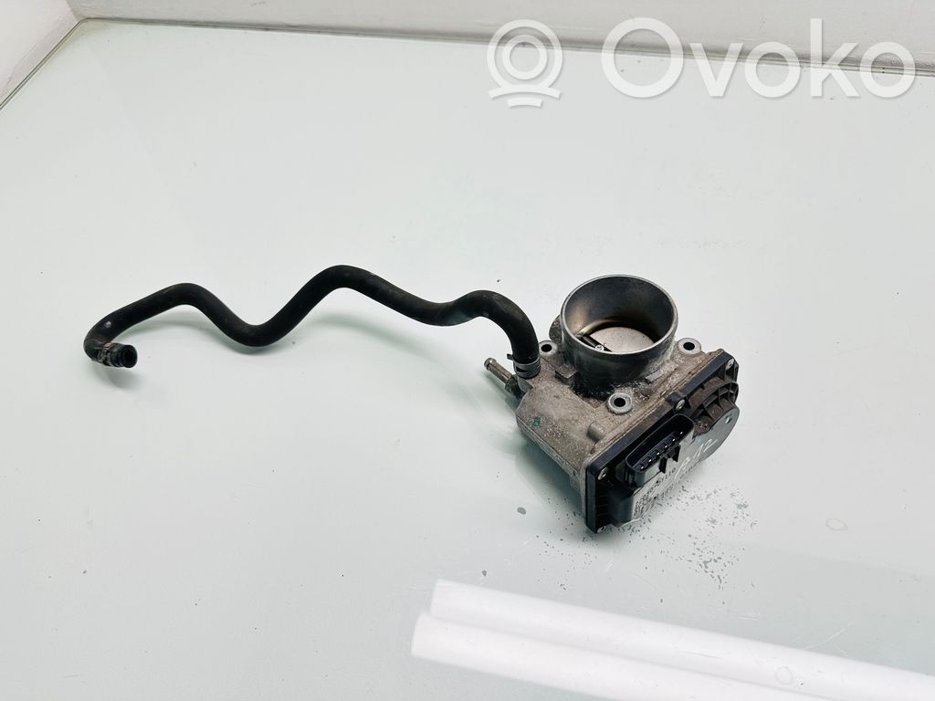 Toyota Auris E180 Droselinė sklendė 