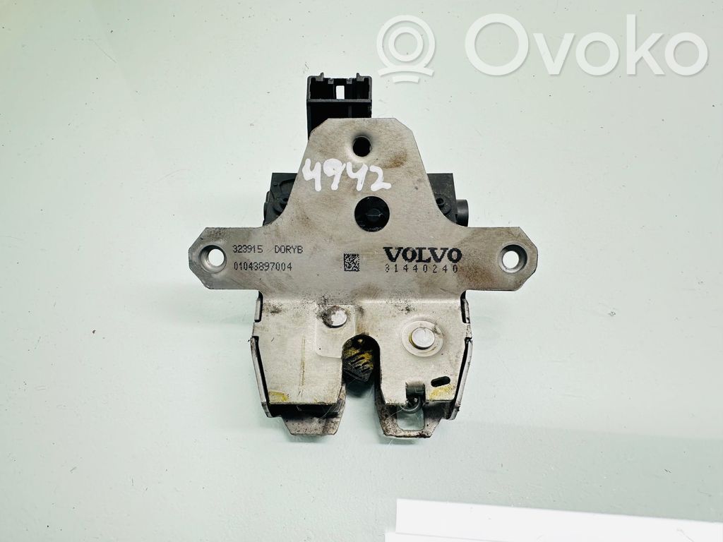 Volvo V60 Spyna galinio dangčio 